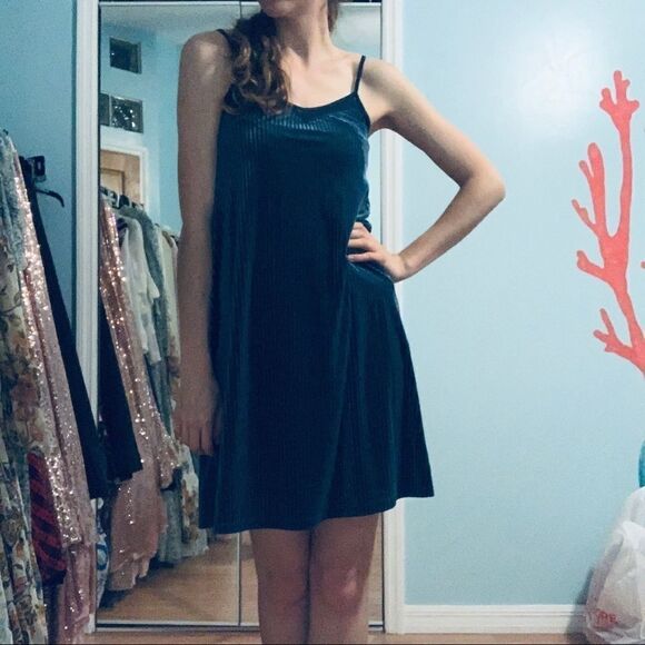 NWT * Ribbed Velvet Slip /Tank Dress* - Picture 4 of 9